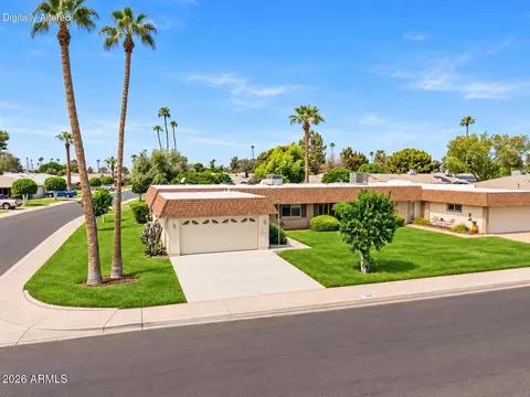 9202 N 107th Ave, Sun City, AZ 85351