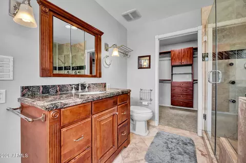 Bath - 3101 E Mariposa St, Phoenix, AZ 85016 photo 2 of 4