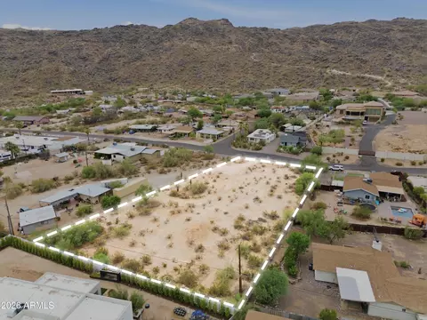 2436 E Winston Dr #16B, Phoenix, AZ 85042 photo 2