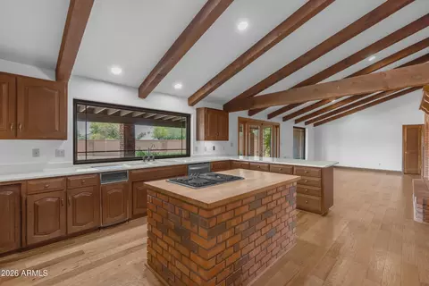 Kitchen - 1821 Elliot Rd, Gilbert, AZ 85234 photo 8 of 9