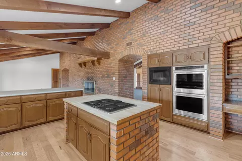 Kitchen - 1821 Elliot Rd, Gilbert, AZ 85234 photo 6 of 9