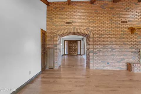 Entry Way - 1821 Elliot Rd, Gilbert, AZ 85234 photo 6 of 12