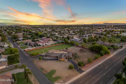 View/Area - 1821 Elliot Rd, Gilbert, AZ 85234 photo 2 of 9
