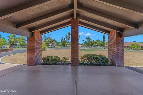 Exterior - 1821 Elliot Rd, Gilbert, AZ 85234 photo 8 of 13