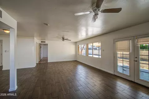 Living - 7922 W Earll Dr, Phoenix, AZ 85033 photo 2 of 2