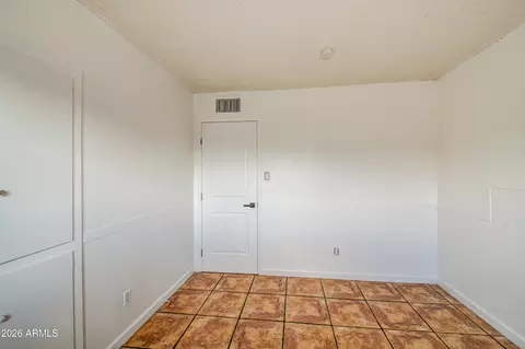 Bedroom - 7922 W Earll Dr, Phoenix, AZ 85033 photo 3 of 4
