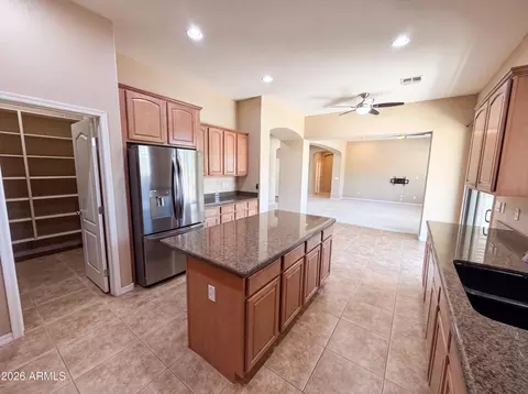 Kitchen - 3080 E Powell Way, Gilbert, AZ 85298 photo 3 of 4