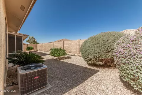 Exterior - 10946 E Oro Ave, Mesa, AZ 85212 photo 2 of 8