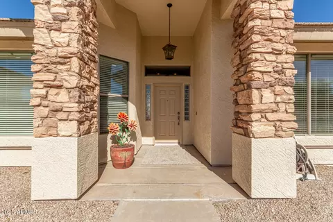 Exterior - 10946 E Oro Ave, Mesa, AZ 85212 photo 4 of 8