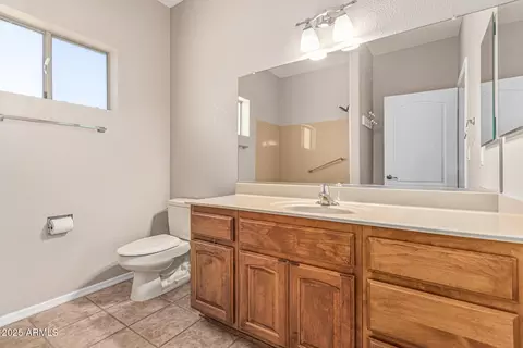 Bath - 10946 E Oro Ave, Mesa, AZ 85212 photo 4 of 5
