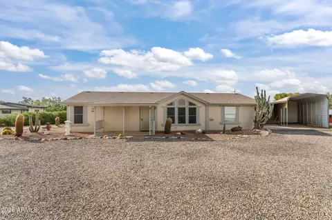 23705 W Cannon Dr, Congress, AZ 85332