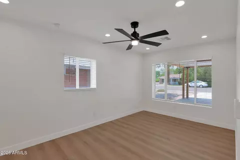 Living - 2507 E Devonshire Ave, Phoenix, AZ 85016 photo 4 of 4