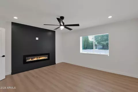 Living - 2507 E Devonshire Ave, Phoenix, AZ 85016 photo 3 of 4