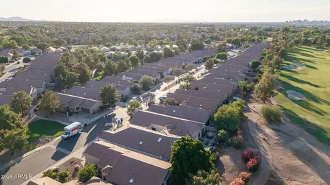 View/Area - 3312 E Maldonado Dr, Phoenix, AZ 85042 photo 10 of 11