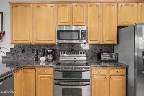 Kitchen - 3312 E Maldonado Dr, Phoenix, AZ 85042 photo 3 of 3