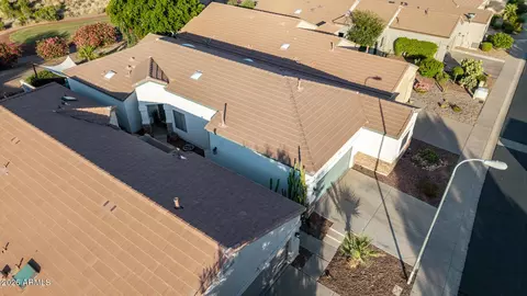 View/Area - 3312 E Maldonado Dr, Phoenix, AZ 85042 photo 3 of 11