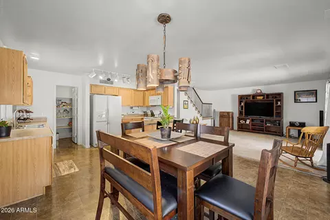 Dining - 1776 E 38th Ave, Apache Junction, AZ 85119 photo 2 of 2