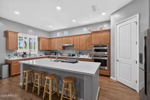 Kitchen - 892 E Hampton Ln, Gilbert, AZ 85295 photo 1 of 2