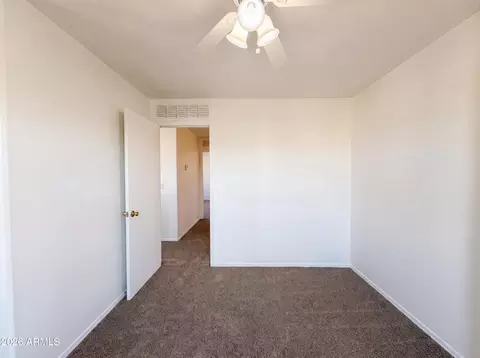 Bedroom - 1515 E Bloch Rd, Phoenix, AZ 85040 photo 9 of 14