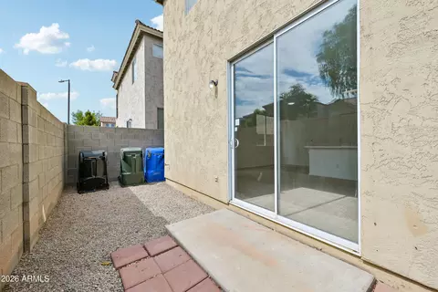 Exterior - 1515 E Bloch Rd, Phoenix, AZ 85040 photo 5 of 5