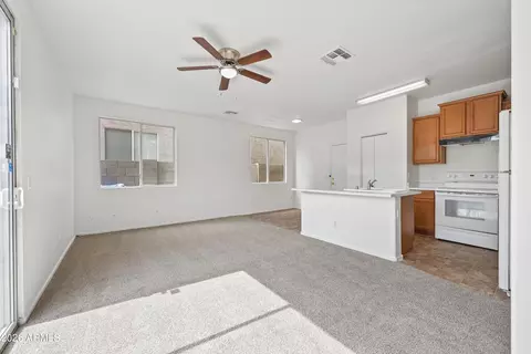 Living - 1515 E Bloch Rd, Phoenix, AZ 85040 photo 4 of 4