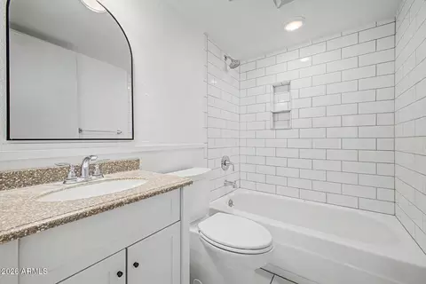 Bath - 204 E Fordham Dr, Tempe, AZ 85283 photo 2 of 2