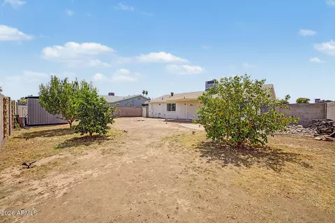 Exterior - 204 E Fordham Dr, Tempe, AZ 85283 photo 5 of 5
