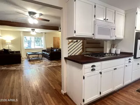 Kitchen - 355 W Meadows Pl, Payson, AZ 85541 photo 3 of 3