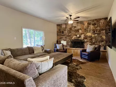 Living - 355 W Meadows Pl, Payson, AZ 85541 photo 1 of 3
