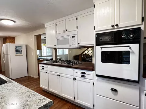 Kitchen - 355 W Meadows Pl, Payson, AZ 85541 photo 1 of 3
