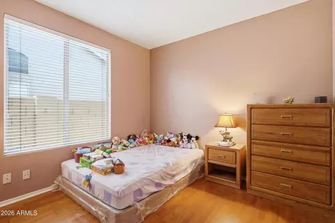 Bedroom - 4010 E Hamblin Dr, Phoenix, AZ 85050 photo 5 of 8