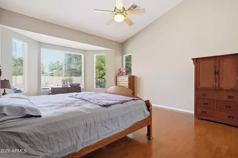 Bedroom - 4010 E Hamblin Dr, Phoenix, AZ 85050 photo 3 of 8