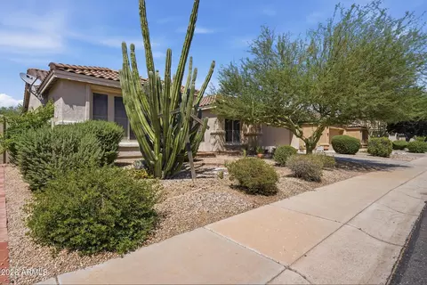 Exterior - 4010 E Hamblin Dr, Phoenix, AZ 85050 photo 8 of 9