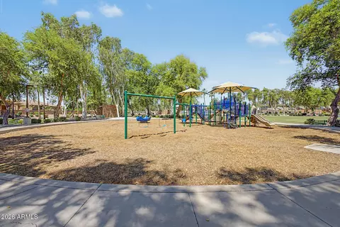 View/Area - 250 E Chelsea Ln, Gilbert, AZ 85295 photo 1 of 1
