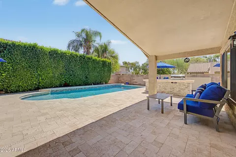 Exterior - 250 E Chelsea Ln, Gilbert, AZ 85295 photo 3 of 18
