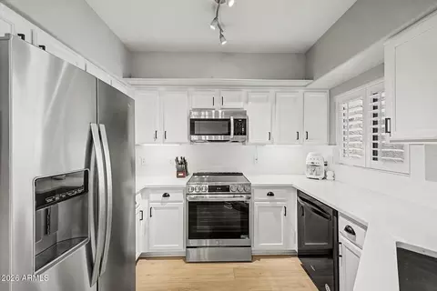 15095 N Thompson Peak Pkwy #1064, Scottsdale, AZ 85260