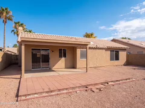 Exterior - 2945 E Hononegh Dr, Phoenix, AZ 85050 photo 6 of 7