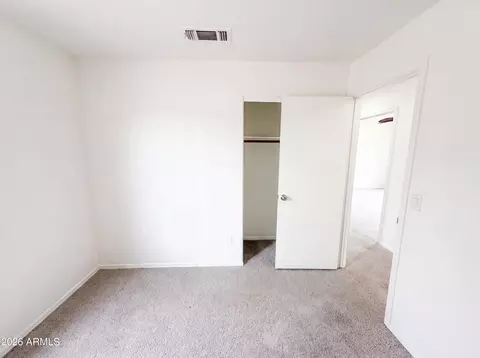 Bedroom - 2945 E Hononegh Dr, Phoenix, AZ 85050 photo 5 of 8