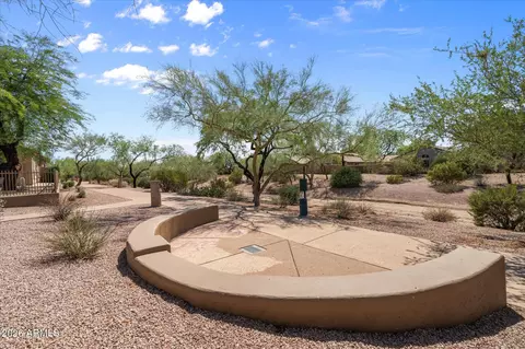 Exterior - 4611 E Abraham Ln, Phoenix, AZ 85050 photo 4 of 4