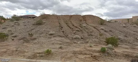 1812 Wolf Rd #9, Bullhead City, AZ 86442