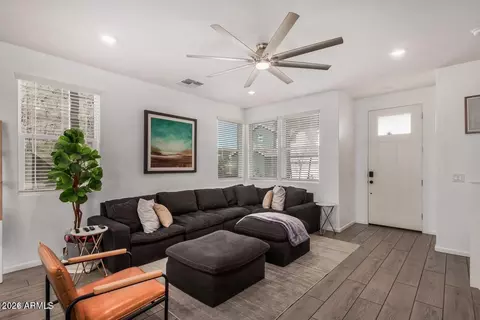 Entry Way - 1927 W 23rd Ave, Apache Junction, AZ 85120 photo 1 of 4