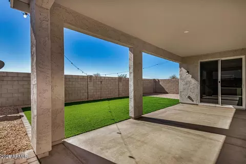 Exterior - 1927 W 23rd Ave, Apache Junction, AZ 85120 photo 3 of 8