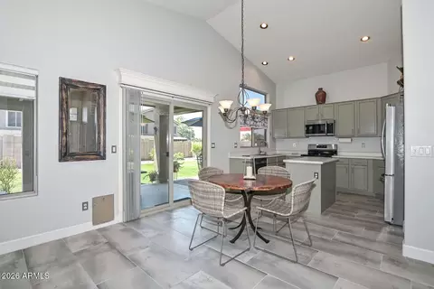 Kitchen - 10227 E Osage Ave E, Mesa, AZ 85212 photo 2 of 6