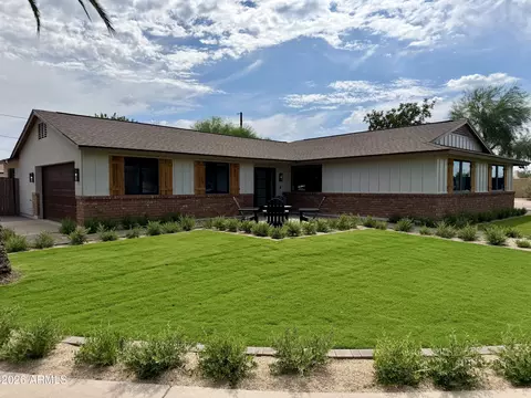 Exterior - 3341 E Cochise Dr, Phoenix, AZ 85028 photo 2 of 10