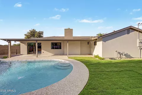Exterior - 3341 E Cochise Dr, Phoenix, AZ 85028 photo 7 of 10