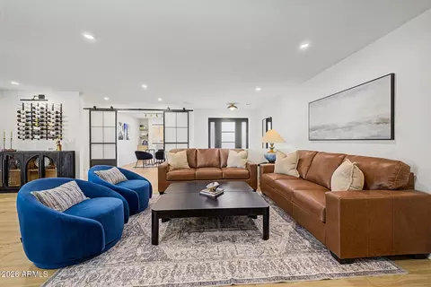 Living - 3341 E Cochise Dr, Phoenix, AZ 85028 photo 2 of 4