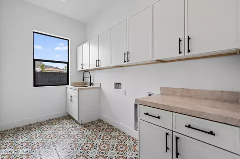 Other - 1335 E Kaler Dr, Phoenix, AZ 85020 photo 6 of 11