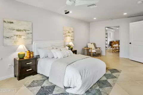 Bedroom - 35 E Papago Dr, Tempe, AZ 85288 photo 3 of 3