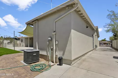 Exterior - 35 E Papago Dr, Tempe, AZ 85288 photo 5 of 9