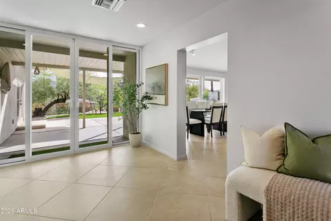 Entry Way - 35 E Papago Dr, Tempe, AZ 85288 photo 1 of 2